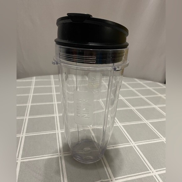 Nutri Ninja 24oz Tristan Cup with Sip & Seal Lid Replacement Cup - Picture 3 of 5